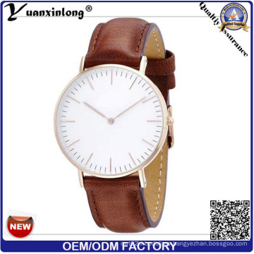 Yxl-646 IP chapado lindo elemento de moda de cuero Geuine banda de cuero Cómodo reloj de pulsera Reloj Vogue Precio